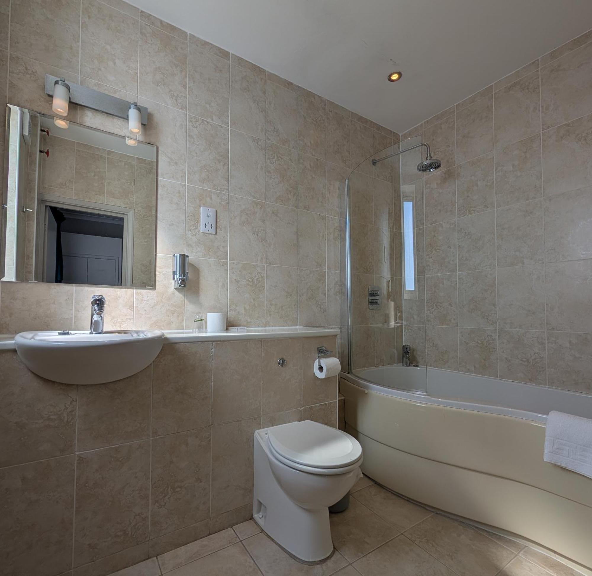 The White Rock Hotel Hastings Bagian luar foto
