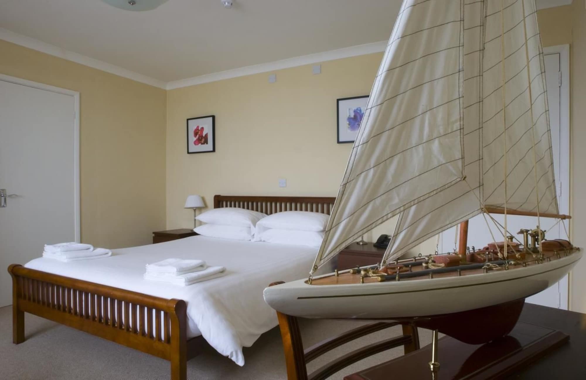 The White Rock Hotel Hastings Bagian luar foto